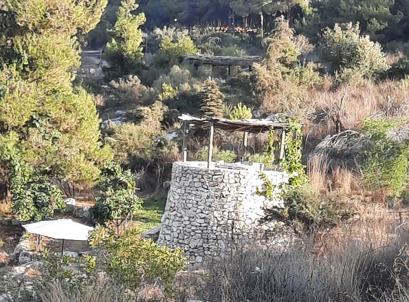 שומרה משוחזרת בנאות קדומים. צילום עדינה בר-אל
