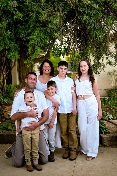 לחן ועידן עם ילדיהם